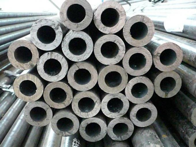 Nhà sản xuất ưu đãi cung cấp ống thép hợp kim / Ống thép hợp kim Niken / p11, ống hợp kim p22