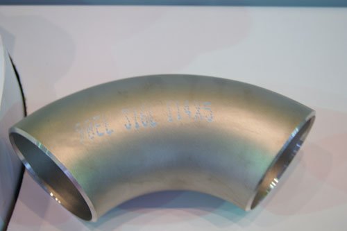 Nh&agrave; m&aacute;y lắp ống th&eacute;p carbon A234WPB 90 khuỷu tay 2