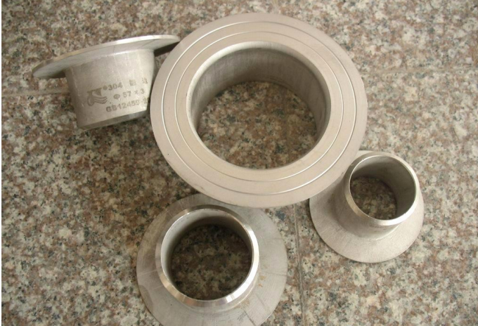 Phân kết thúc kim loại và cổ hàn dài Pe100 SDR11 HDPE FLANGE ADAPTER Puddle Flange Free Sample 0