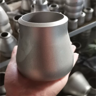 Silver Stainless Steel Reducer with ANSI Standard for Corrosive Environments