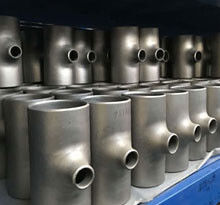 Factory Price Reducing  Tee Pipe Fittings  2205 Tee 2"- 10" Customized